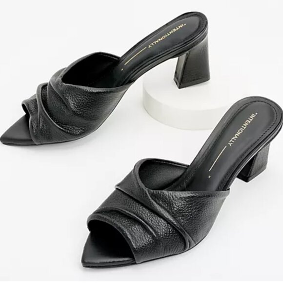INTENTIONALLY BLANK Shoes - Intentionally Blank -- Fair Mule in Black -- Size 37/US 7